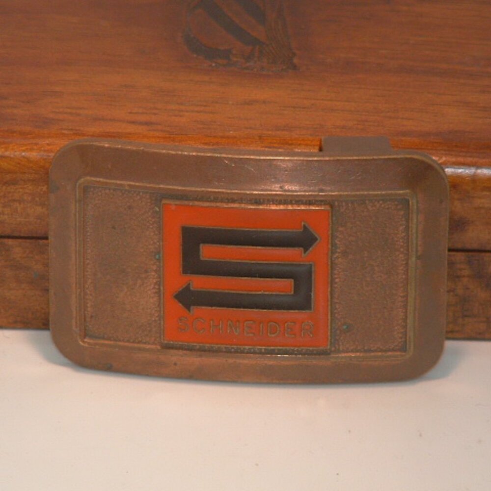 Pre-Owned Men’s Schneider Logo Belt Buckle